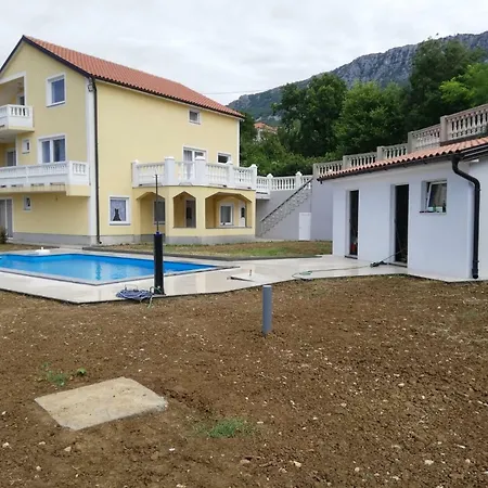 Apartment Aprtment Tina Crikvenica